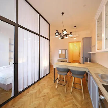 Swanky Zagreb