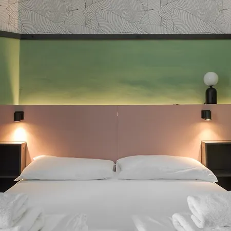 Swanky